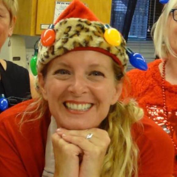 Meet your Posher, Lisa - Picture 1 of 1